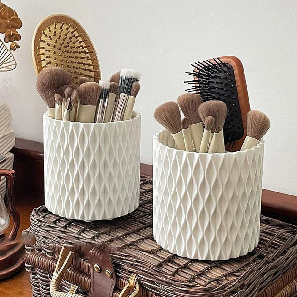 Rotating makeup brush storage box, lipstick makeup pen holder, dressing table, makeup stand, light and compact, girls' favorite